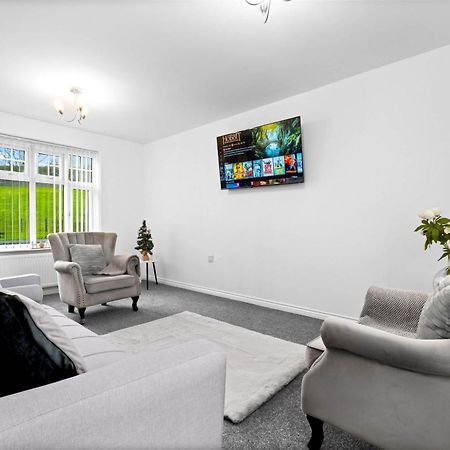 Harmony House 3 Bedroom New Build For Families, Contractors, Black Country Museum Sleeps 6 팁턴 외부 사진