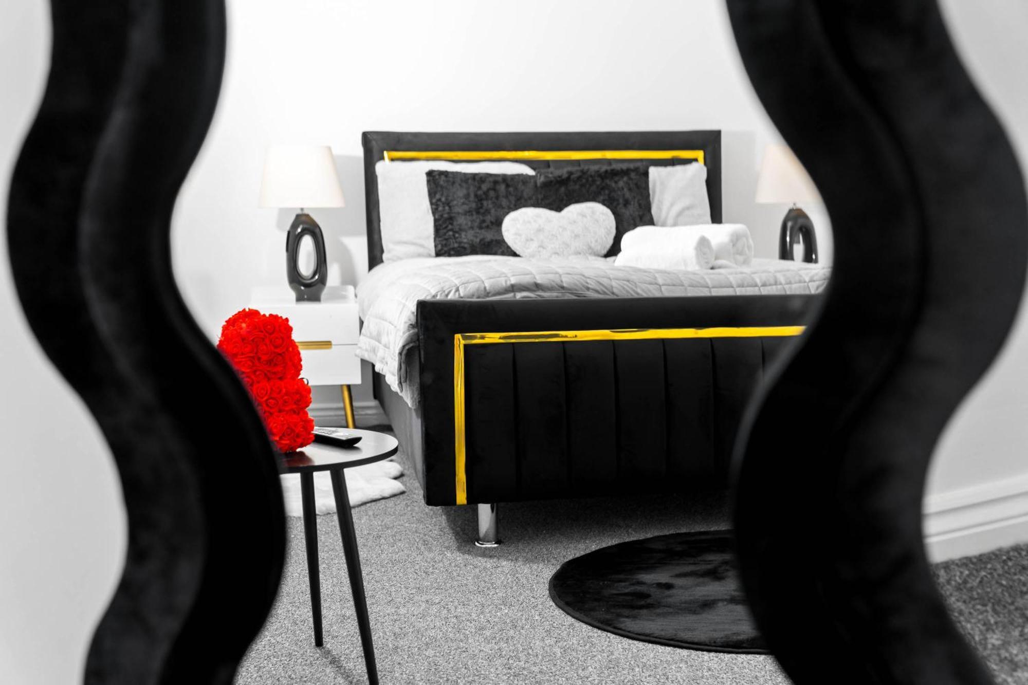 Harmony House 3 Bedroom New Build For Families, Contractors, Black Country Museum Sleeps 6 팁턴 외부 사진