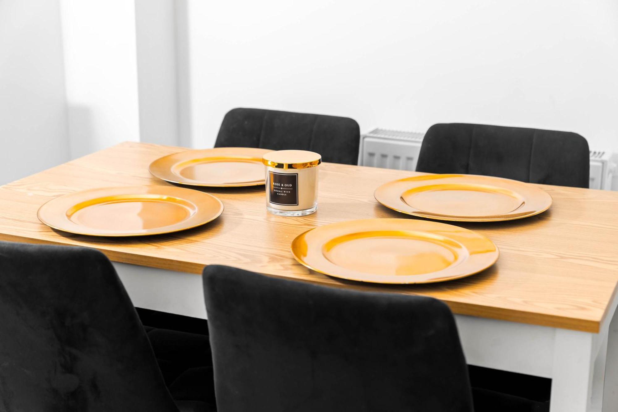 Harmony House 3 Bedroom New Build For Families, Contractors, Black Country Museum Sleeps 6 팁턴 외부 사진