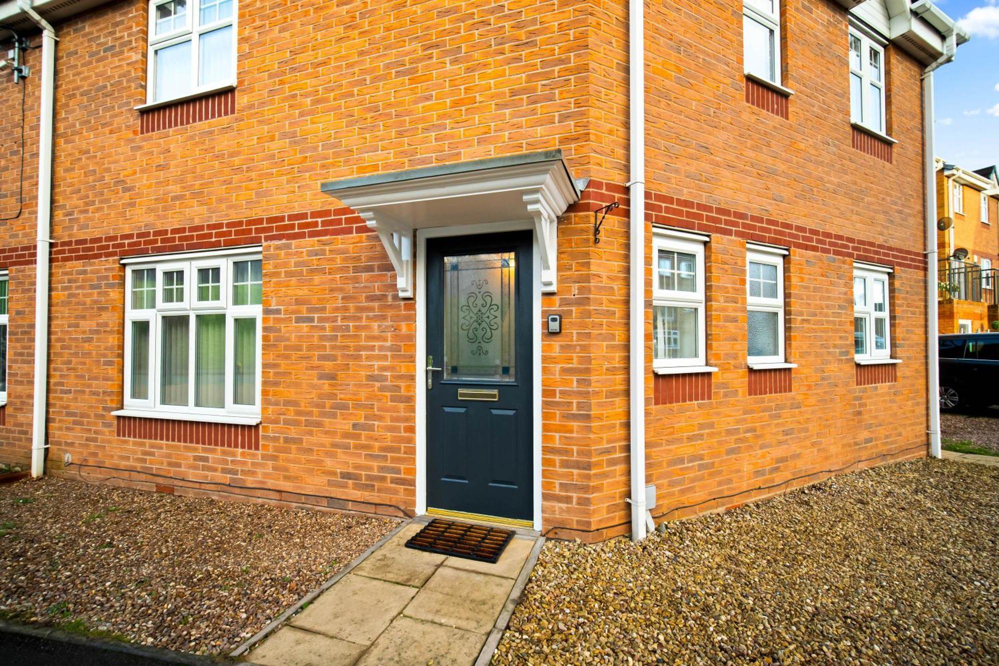 Harmony House 3 Bedroom New Build For Families, Contractors, Black Country Museum Sleeps 6 팁턴 외부 사진
